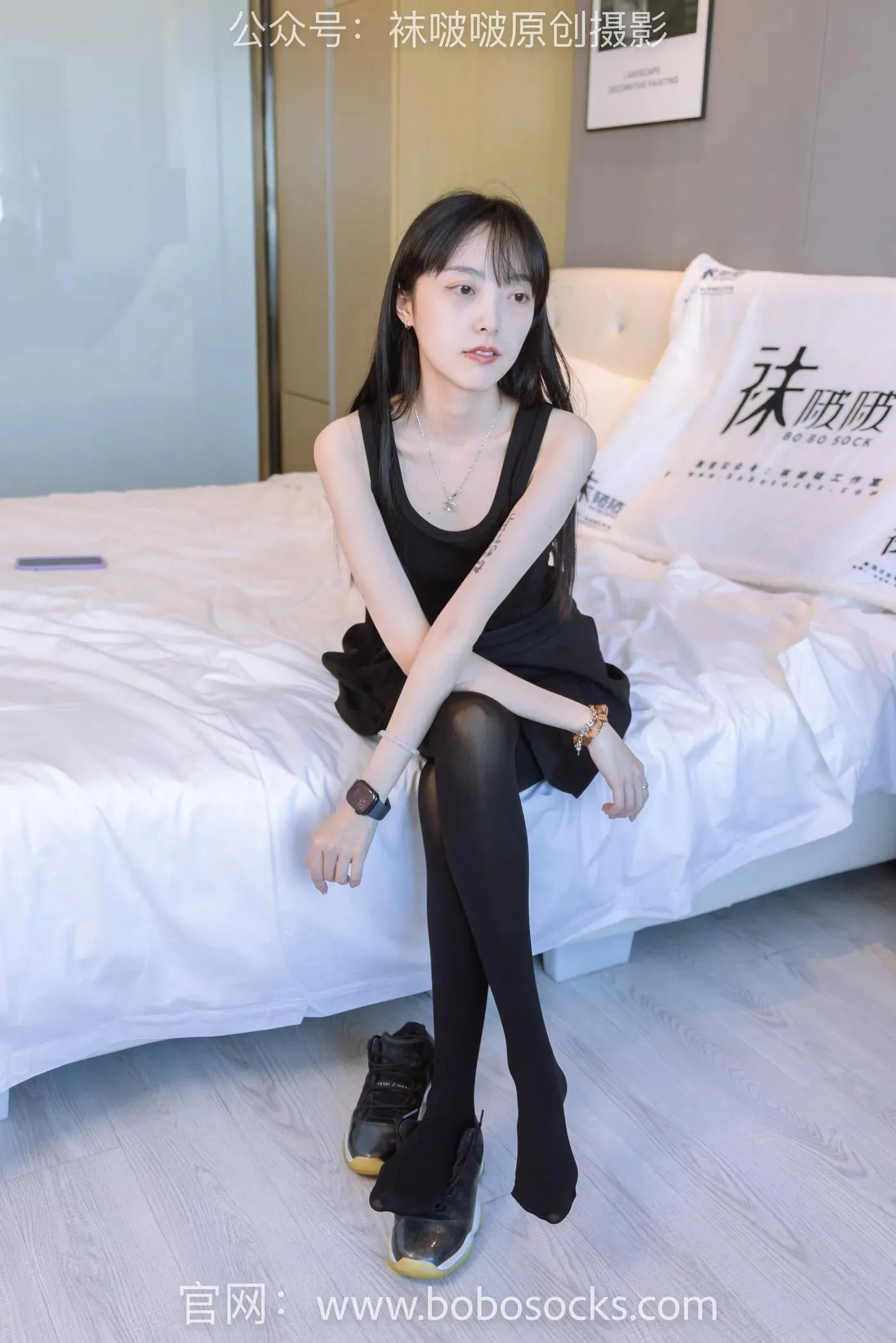 [BoBoSocks袜啵啵]NO.130 稚予-两双穿脏篮球鞋、厚黑丝 [145P]插图6